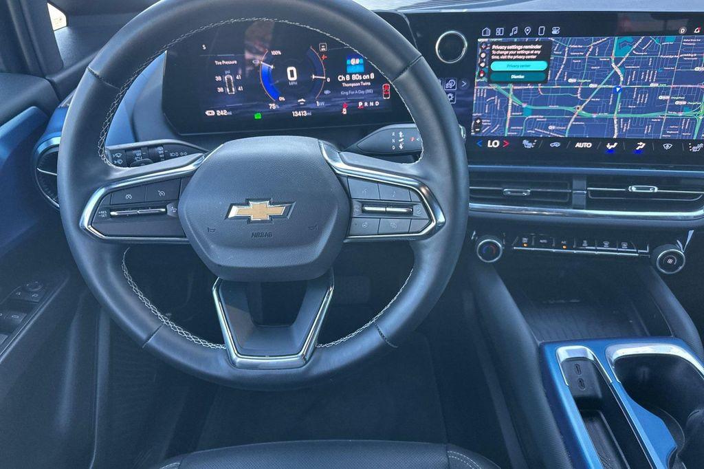 used 2025 Chevrolet Equinox EV car, priced at $23,797