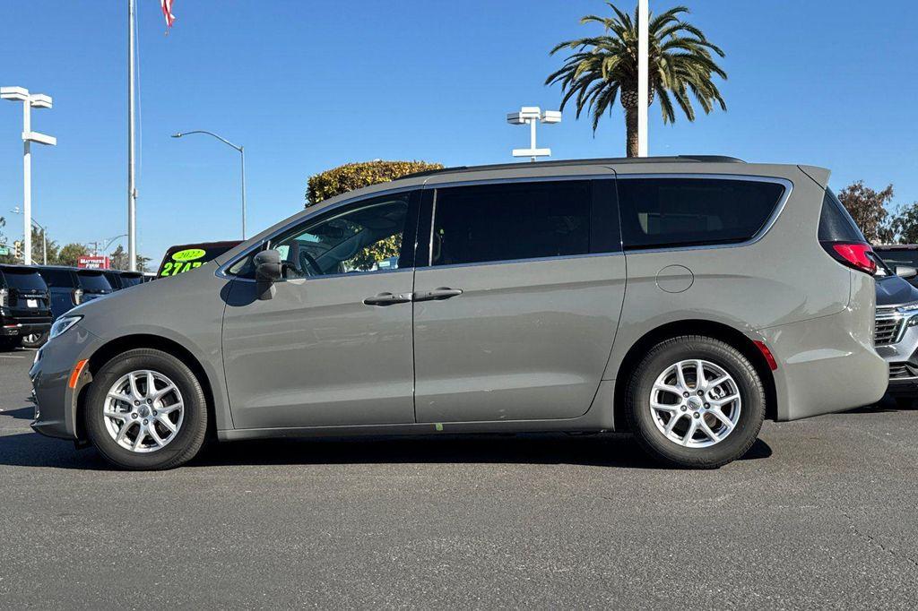 used 2022 Chrysler Pacifica car, priced at $23,797