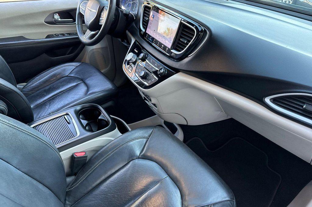 used 2022 Chrysler Pacifica car, priced at $23,797