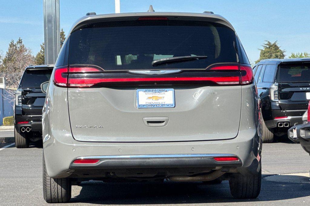 used 2022 Chrysler Pacifica car, priced at $23,797