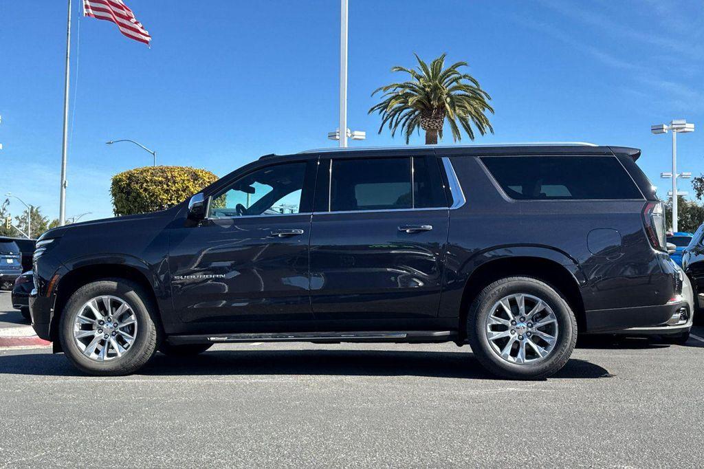 used 2025 Chevrolet Suburban car, priced at $67,519
