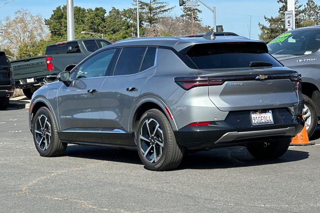 used 2025 Chevrolet Equinox EV car, priced at $22,259