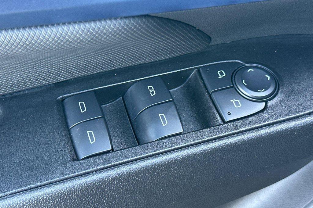 used 2025 Chevrolet Equinox EV car, priced at $22,259