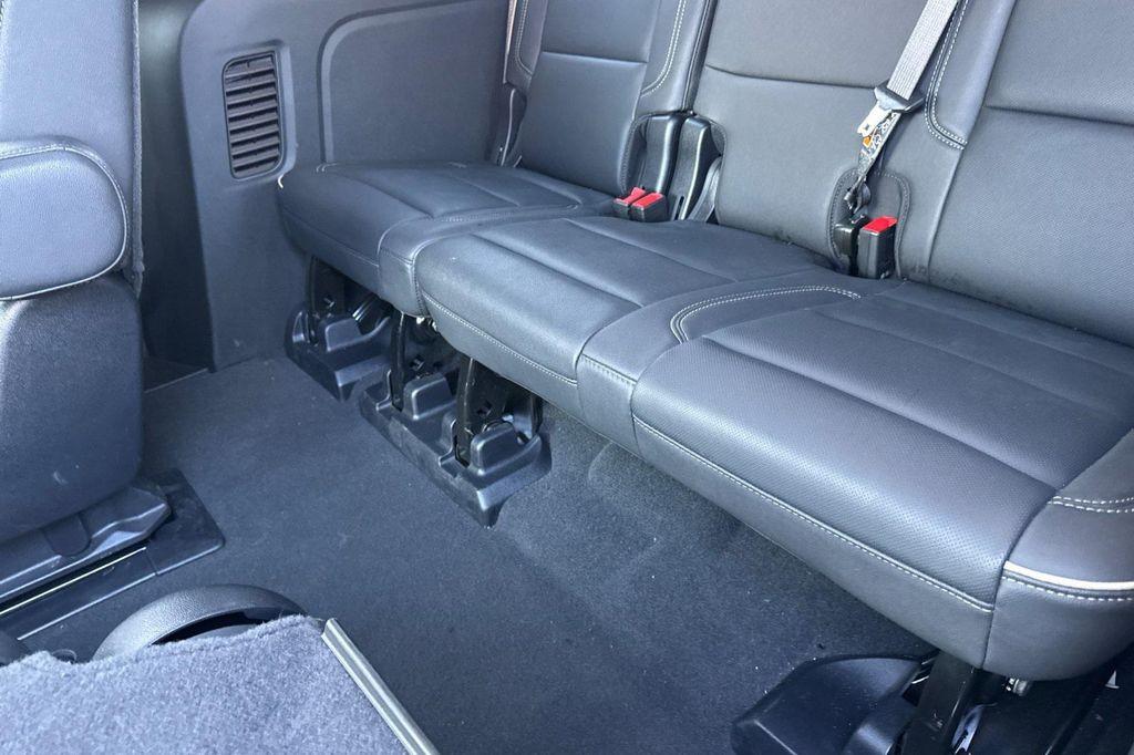 used 2025 Chevrolet Suburban car, priced at $68,869