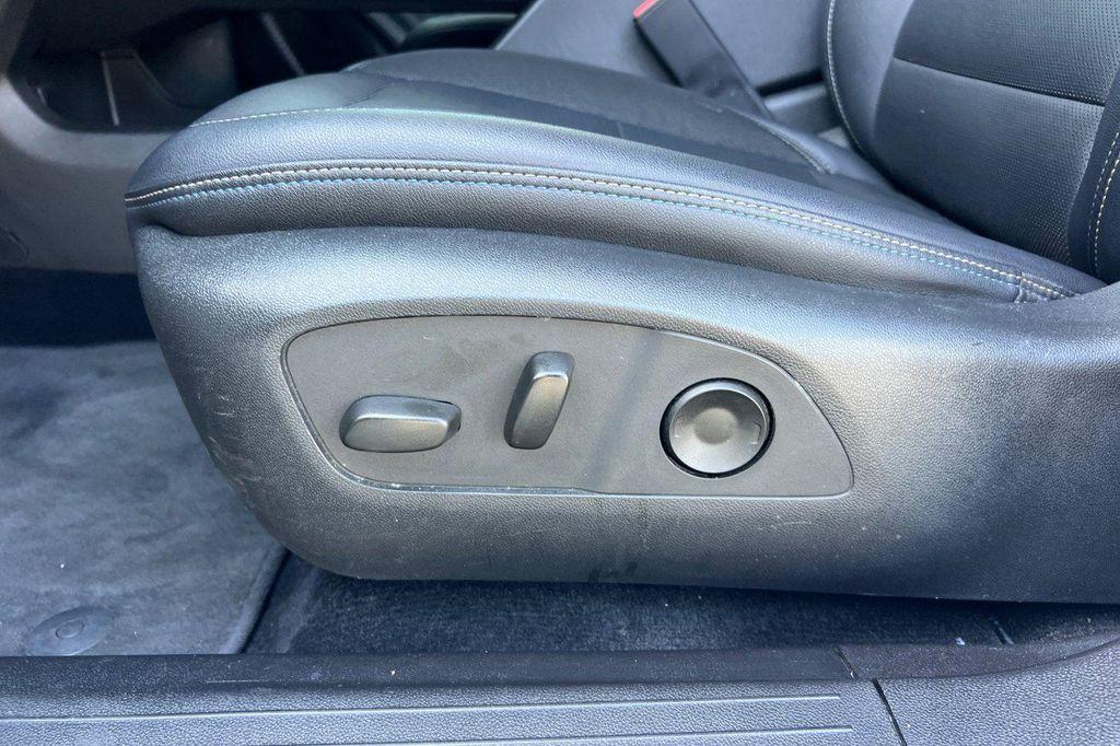 used 2025 Chevrolet Equinox EV car, priced at $22,443