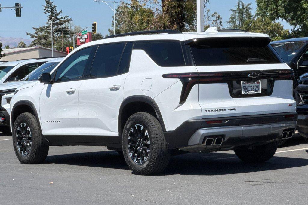 used 2024 Chevrolet Traverse car, priced at $42,581