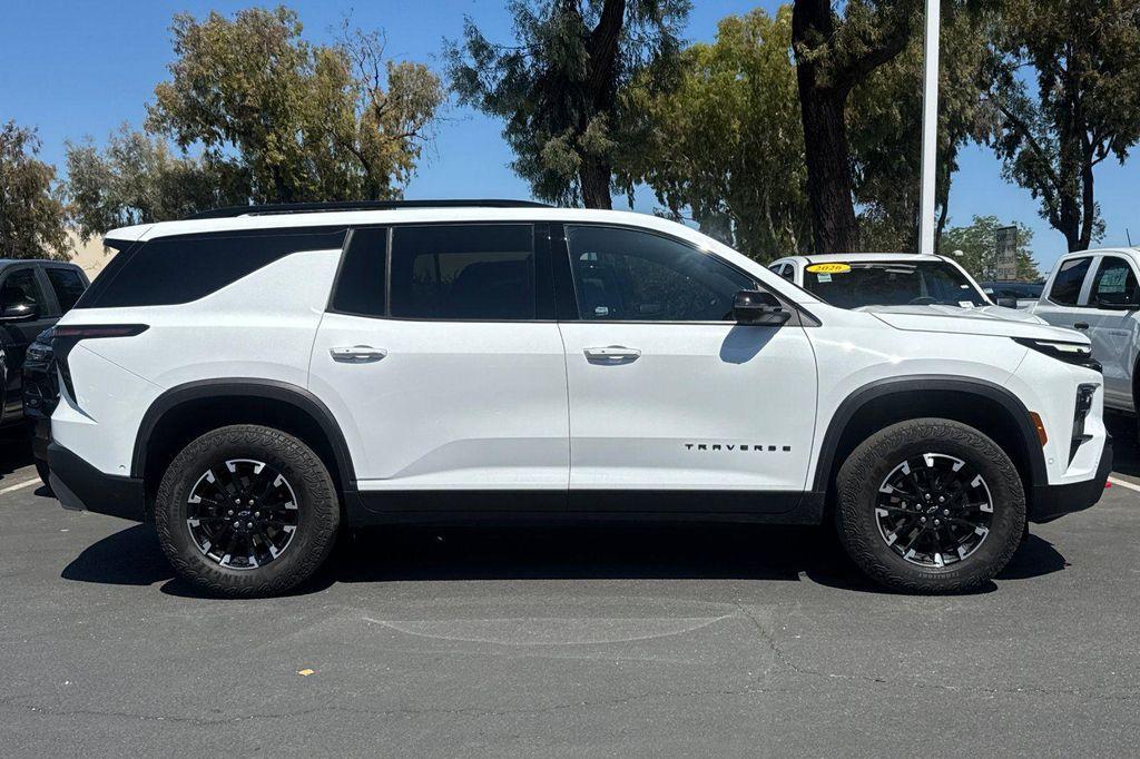 used 2024 Chevrolet Traverse car, priced at $42,581