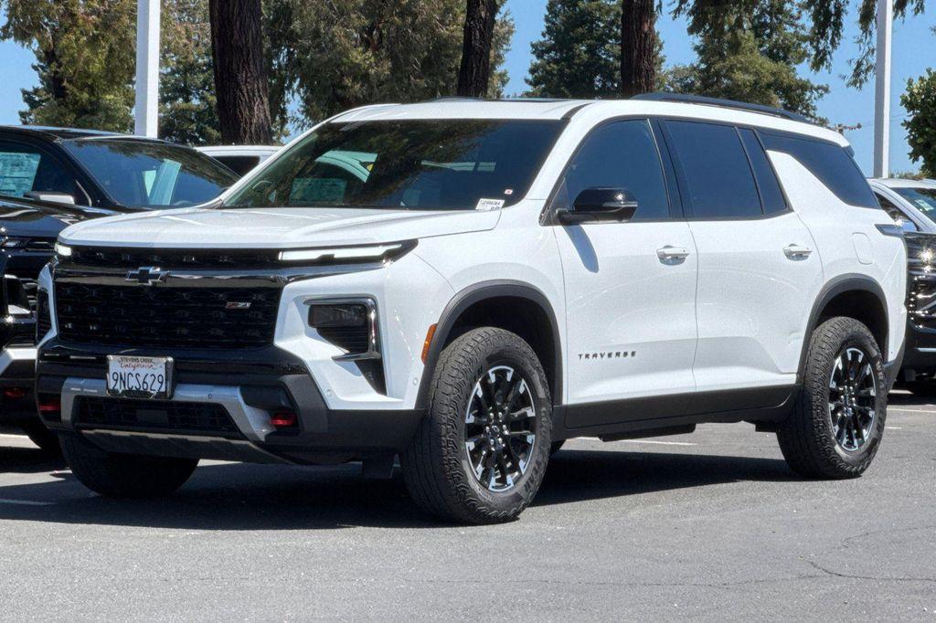 used 2024 Chevrolet Traverse car, priced at $42,581