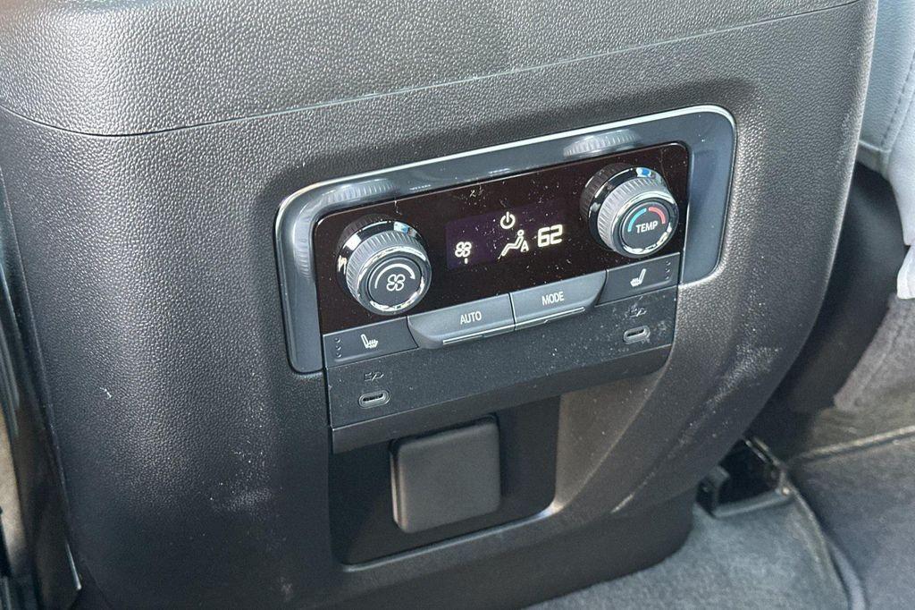 new 2026 Chevrolet Suburban car, priced at $82,392