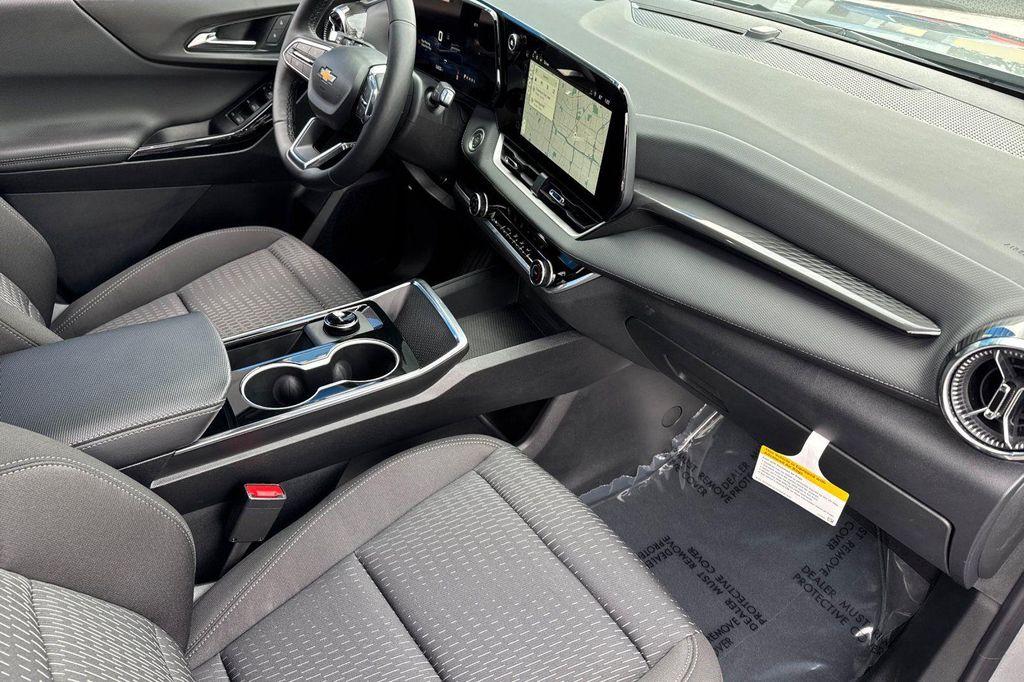 used 2026 Chevrolet Equinox car, priced at $29,395