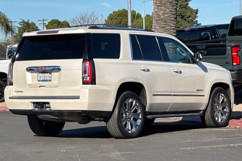 used 2015 GMC Yukon car, priced at $18,998
