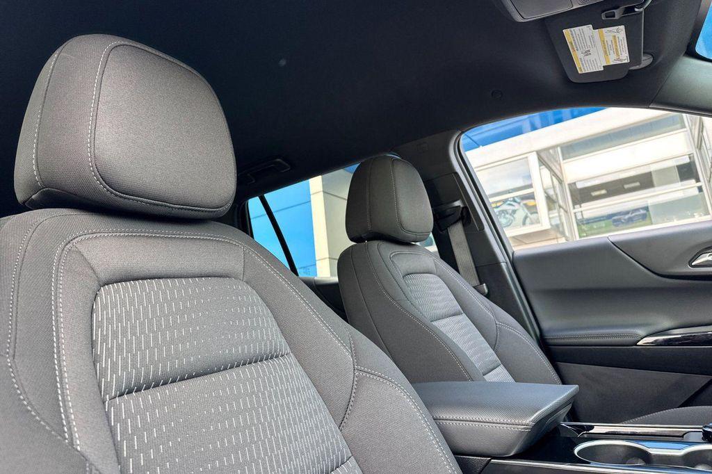 used 2026 Chevrolet Equinox car, priced at $28,326