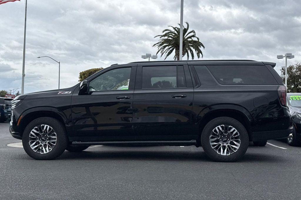 used 2025 Chevrolet Suburban car, priced at $68,987