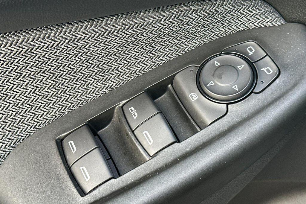 used 2025 Chevrolet TrailBlazer car, priced at $19,988