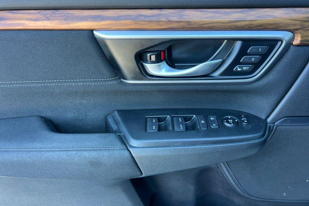 used 2021 Honda CR-V Hybrid car, priced at $23,994