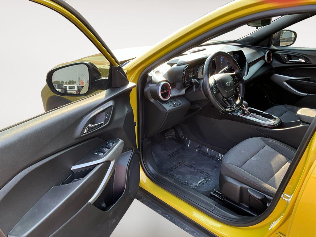 used 2024 Chevrolet Trax car, priced at $18,811