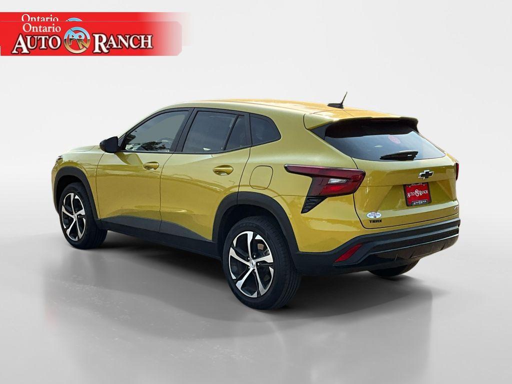 used 2024 Chevrolet Trax car, priced at $18,811