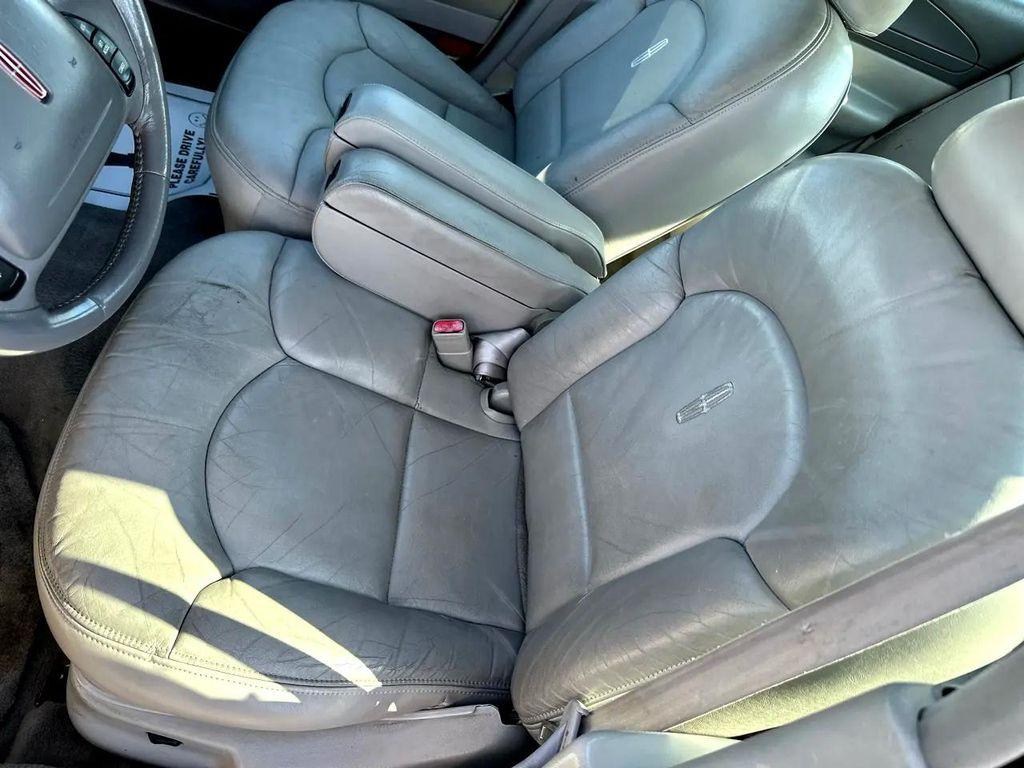 used 1998 Lincoln Continental car, priced at $8,495