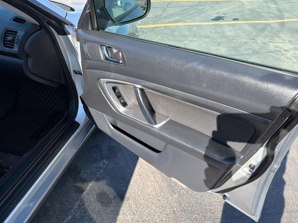 used 2006 Subaru Outback car, priced at $10,995