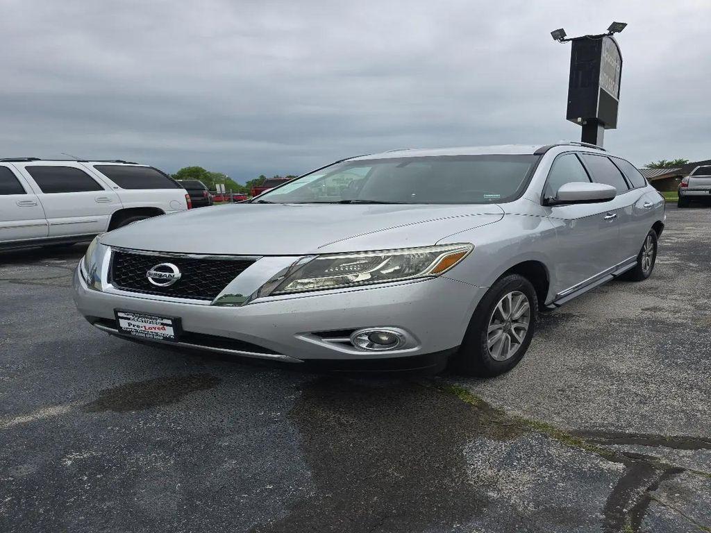 used 2013 Nissan Pathfinder car, priced at $8,995
