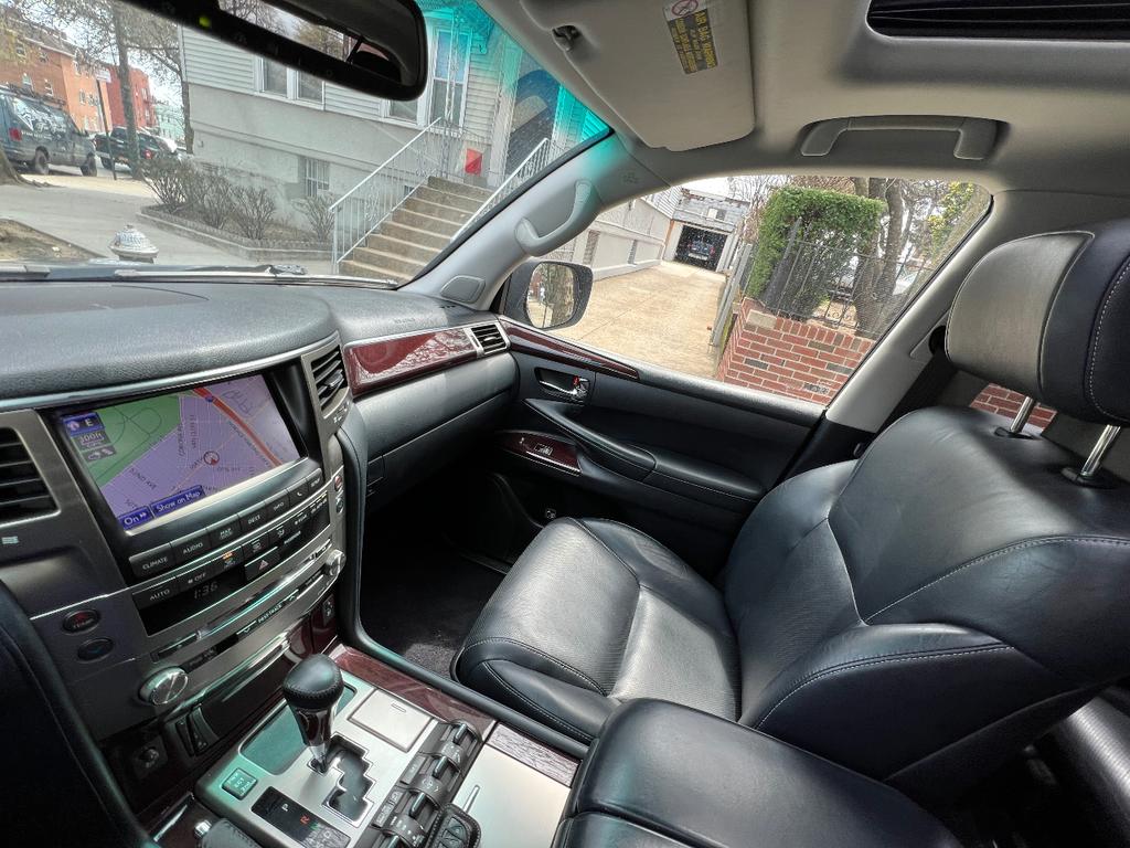 used 2014 Lexus LX 570 car, priced at $26,900