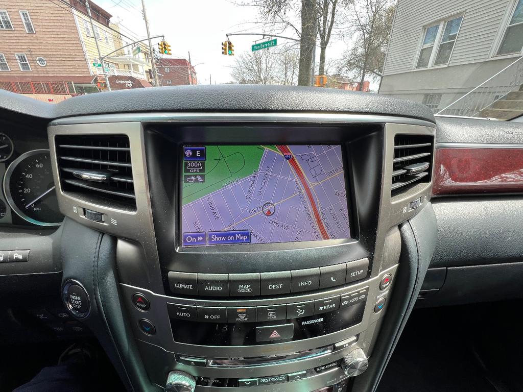 used 2014 Lexus LX 570 car, priced at $26,900