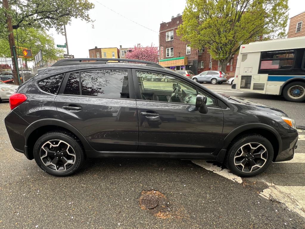 used 2013 Subaru XV Crosstrek car, priced at $6,900