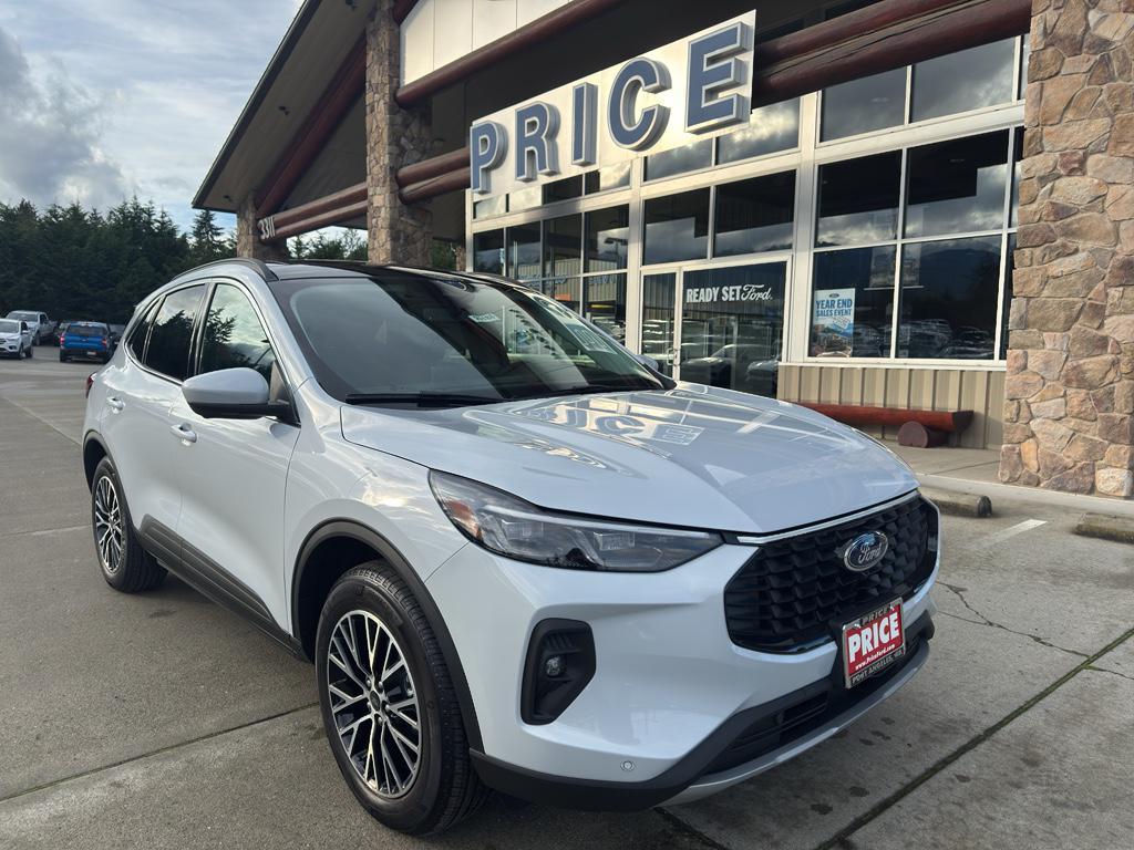 new 2025 Ford Escape PHEV car, priced at $43,905