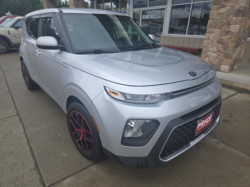 used 2021 Kia Soul car, priced at $17,999
