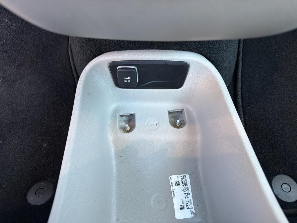 used 2024 Chrysler Pacifica car, priced at $31,999