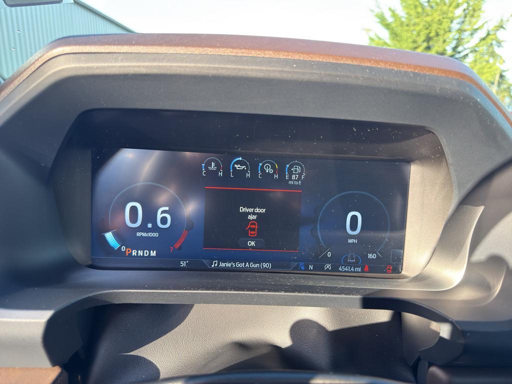 used 2024 Ford Expedition car, priced at $73,999