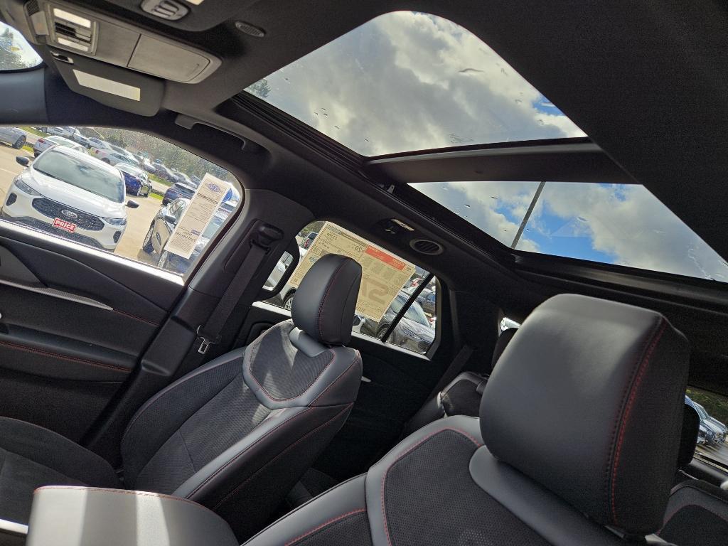 new 2025 Ford Explorer car, priced at $56,989