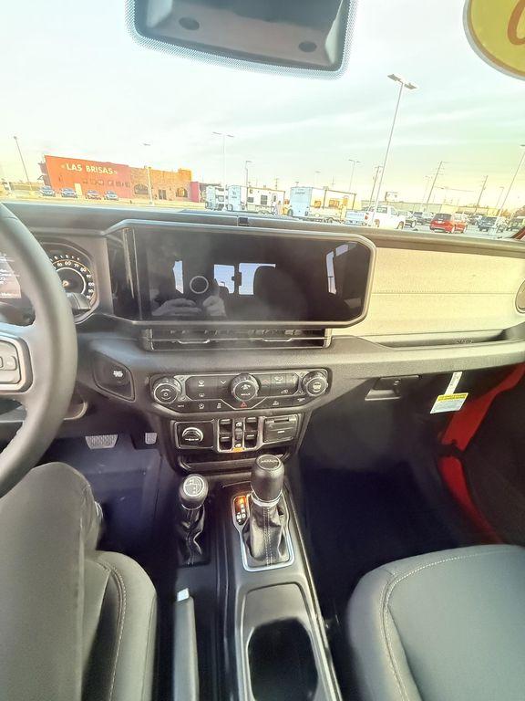 new 2026 Jeep Gladiator car, priced at $52,345