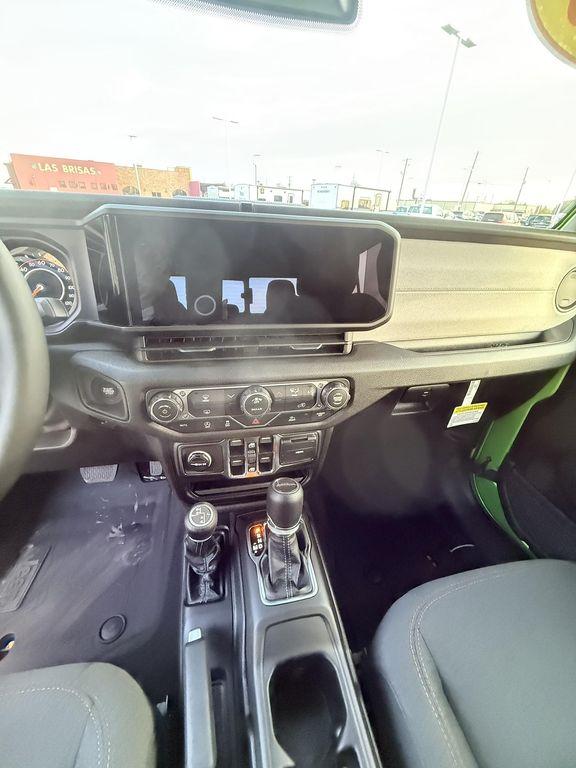 new 2026 Jeep Gladiator car, priced at $52,345