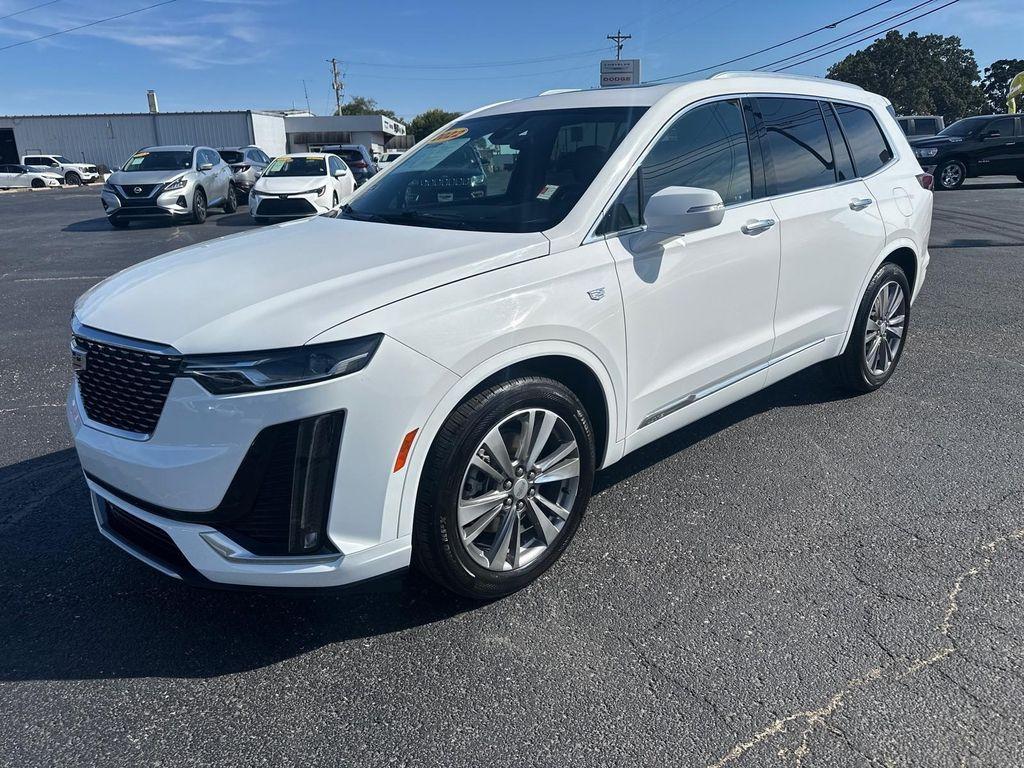 used 2022 Cadillac XT6 car, priced at $31,074