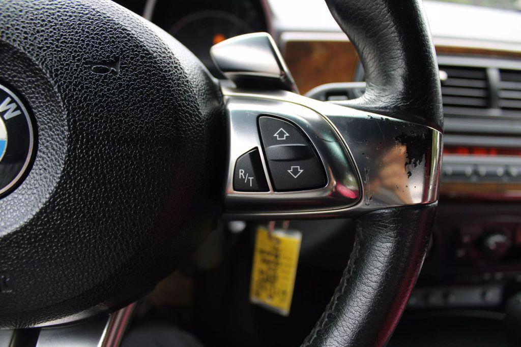 used 2007 BMW Z4 car, priced at $10,899