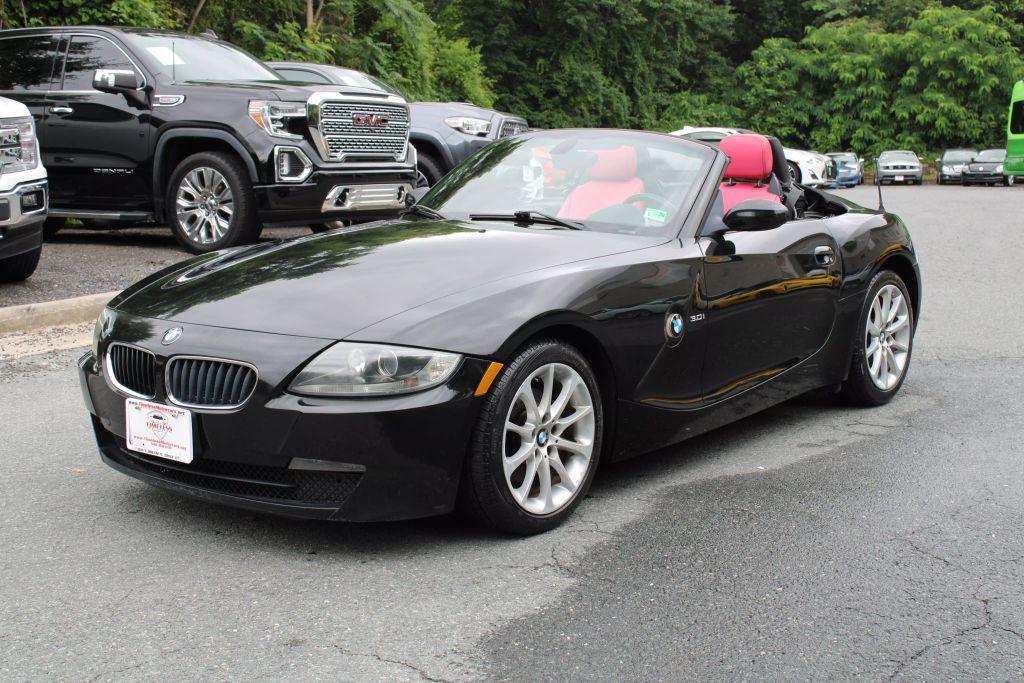 used 2007 BMW Z4 car, priced at $10,899