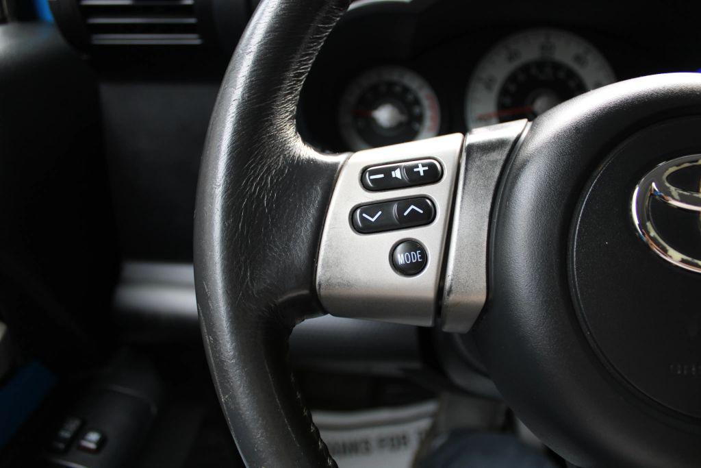 used 2007 Toyota FJ Cruiser car, priced at $13,898