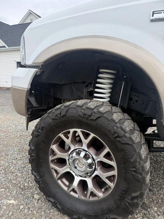 used 2005 Ford F-250 car, priced at $24,500