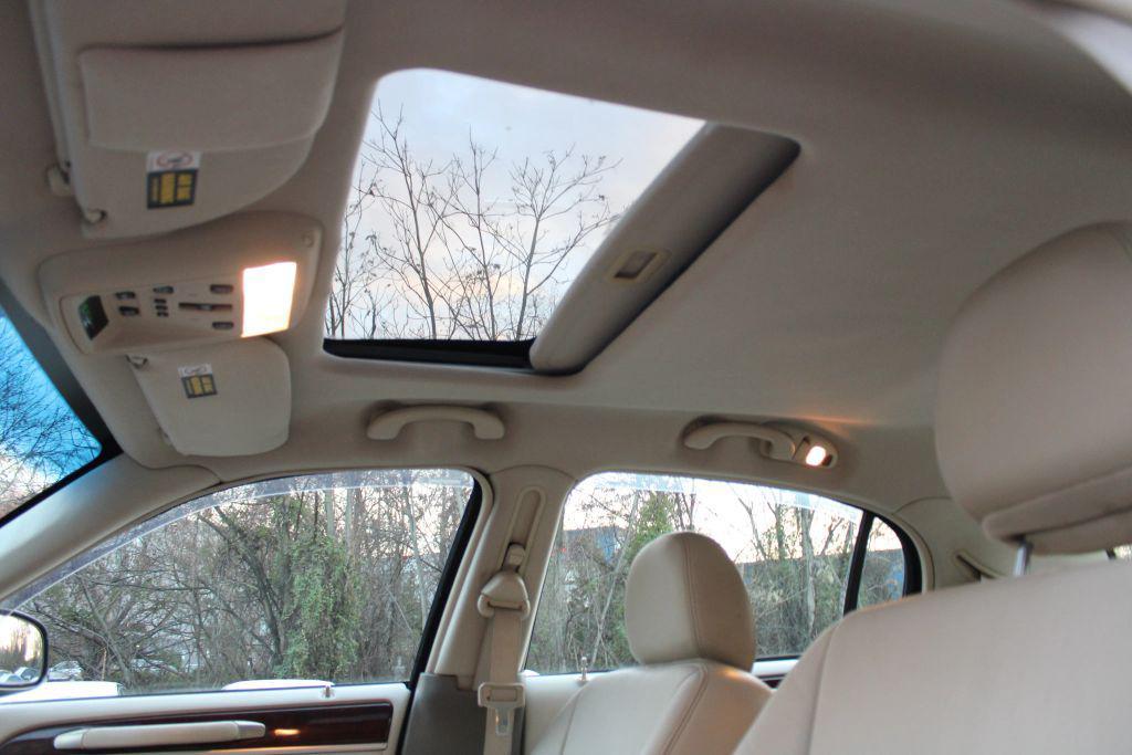 used 2003 Lincoln Town Car car, priced at $8,977