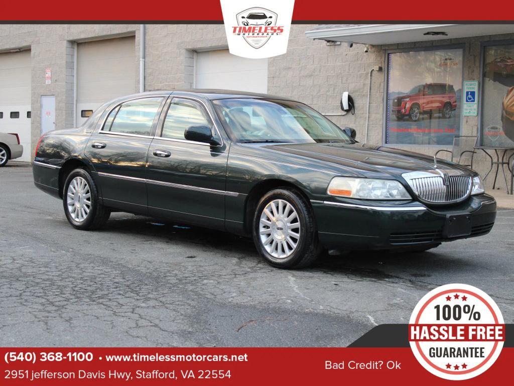used 2003 Lincoln Town Car car, priced at $8,977