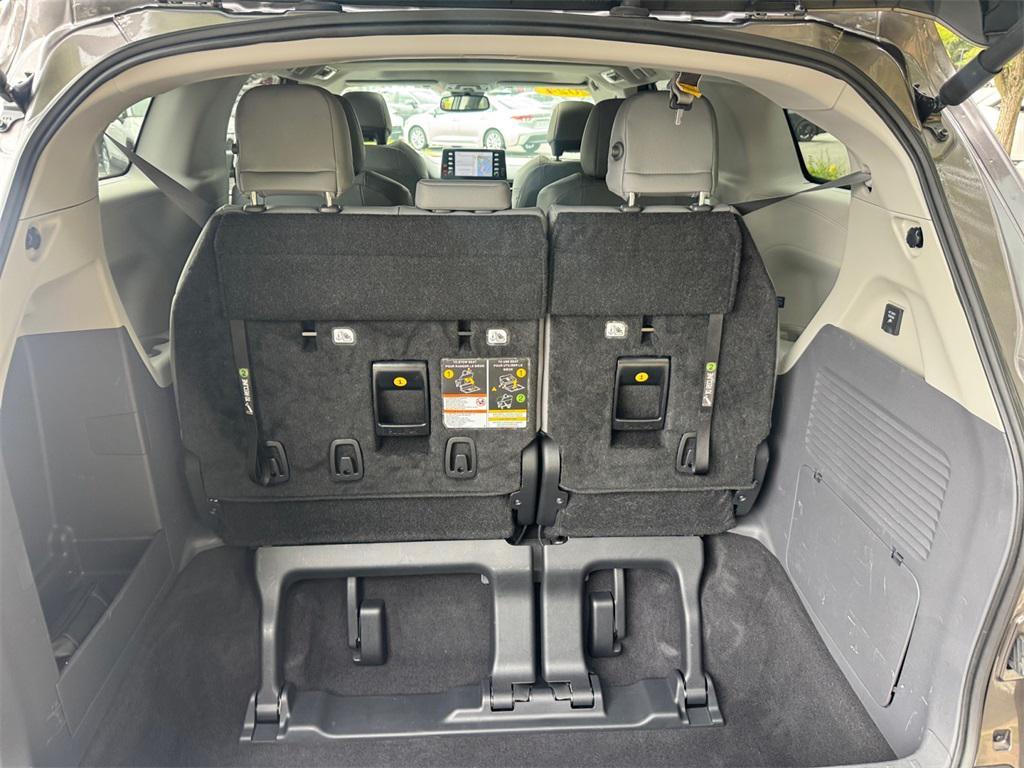 used 2024 Toyota Sienna car, priced at $44,993