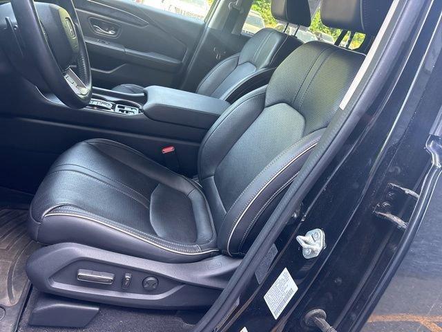 used 2023 Honda Pilot car, priced at $46,189