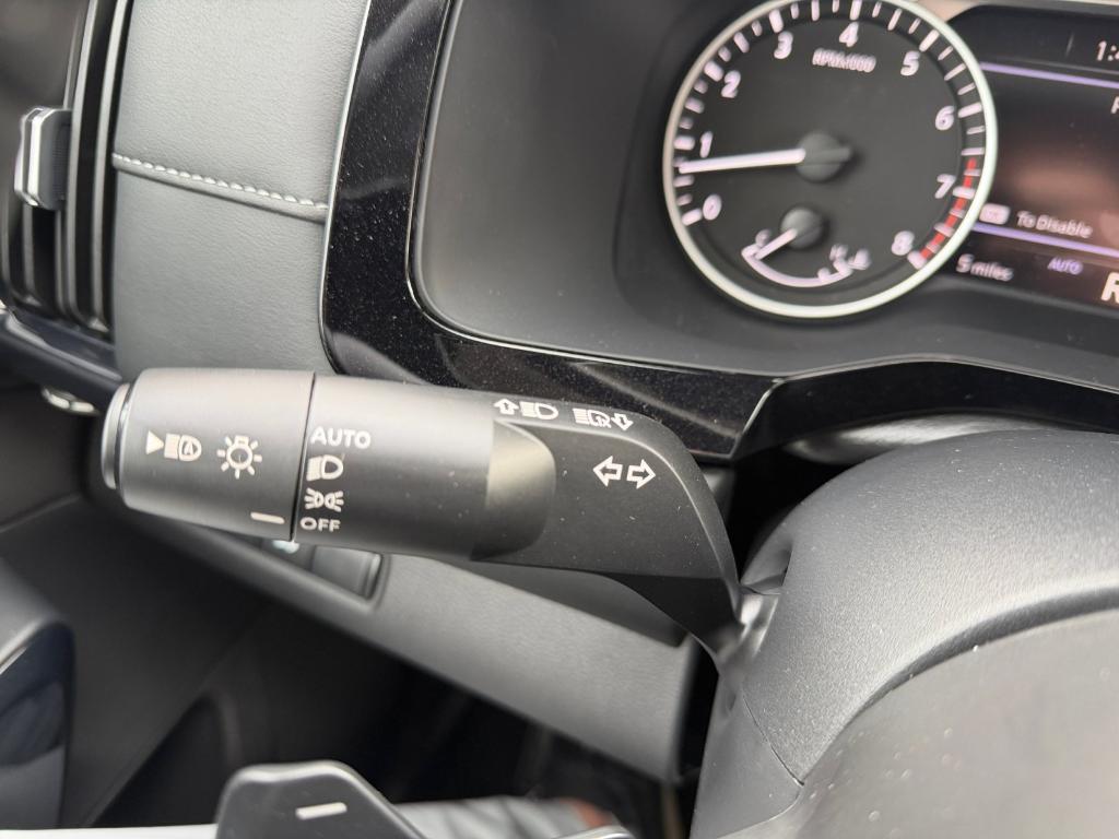 new 2025 Nissan Pathfinder car, priced at $37,486