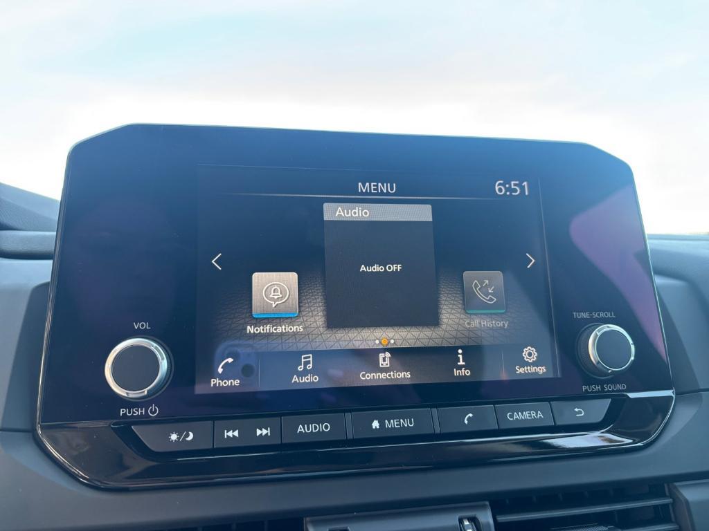 new 2025 Nissan Pathfinder car, priced at $33,942