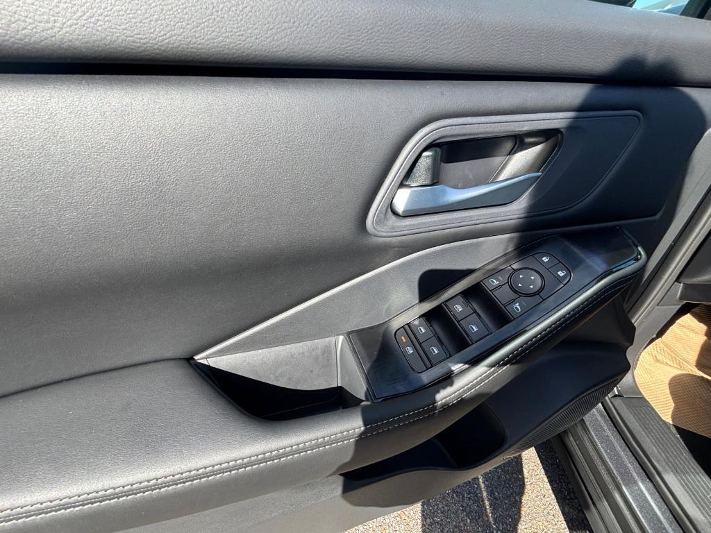 new 2026 Nissan Rogue car, priced at $27,826