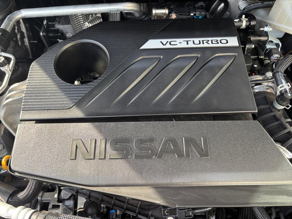 2024 Gun Metallic Nissan Rogue
