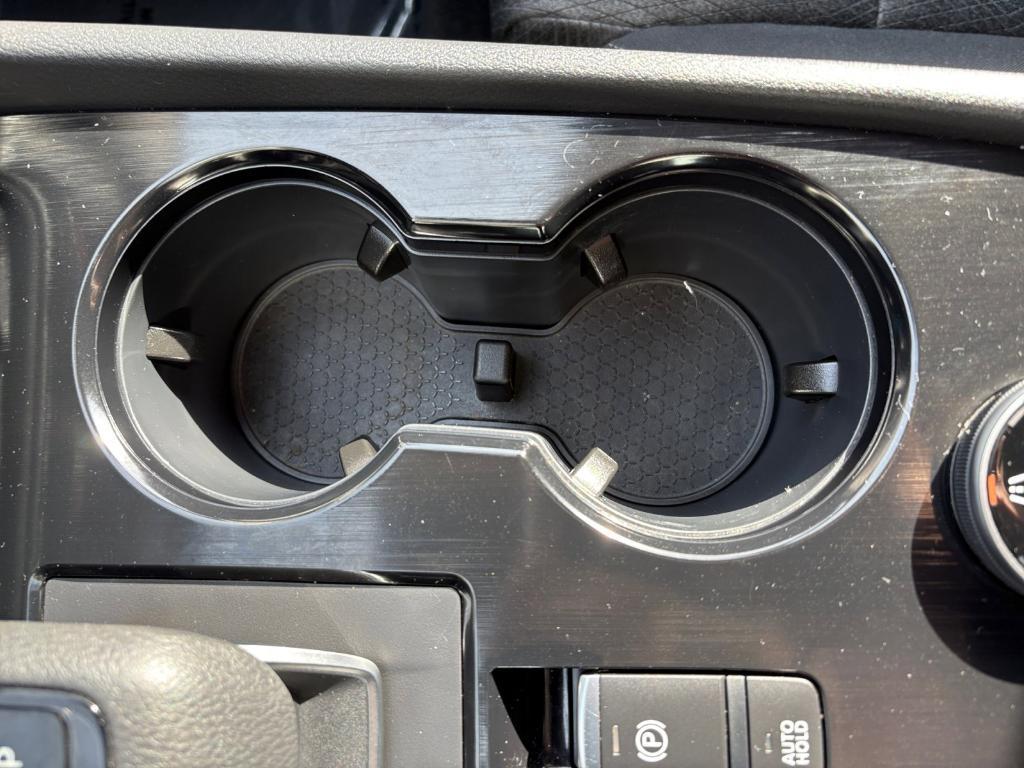 2024 Gun Metallic Nissan Rogue