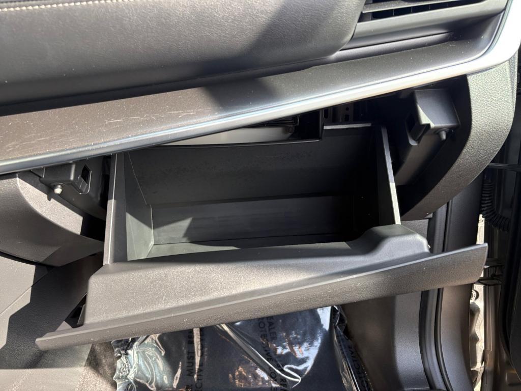 2024 Gun Metallic Nissan Rogue