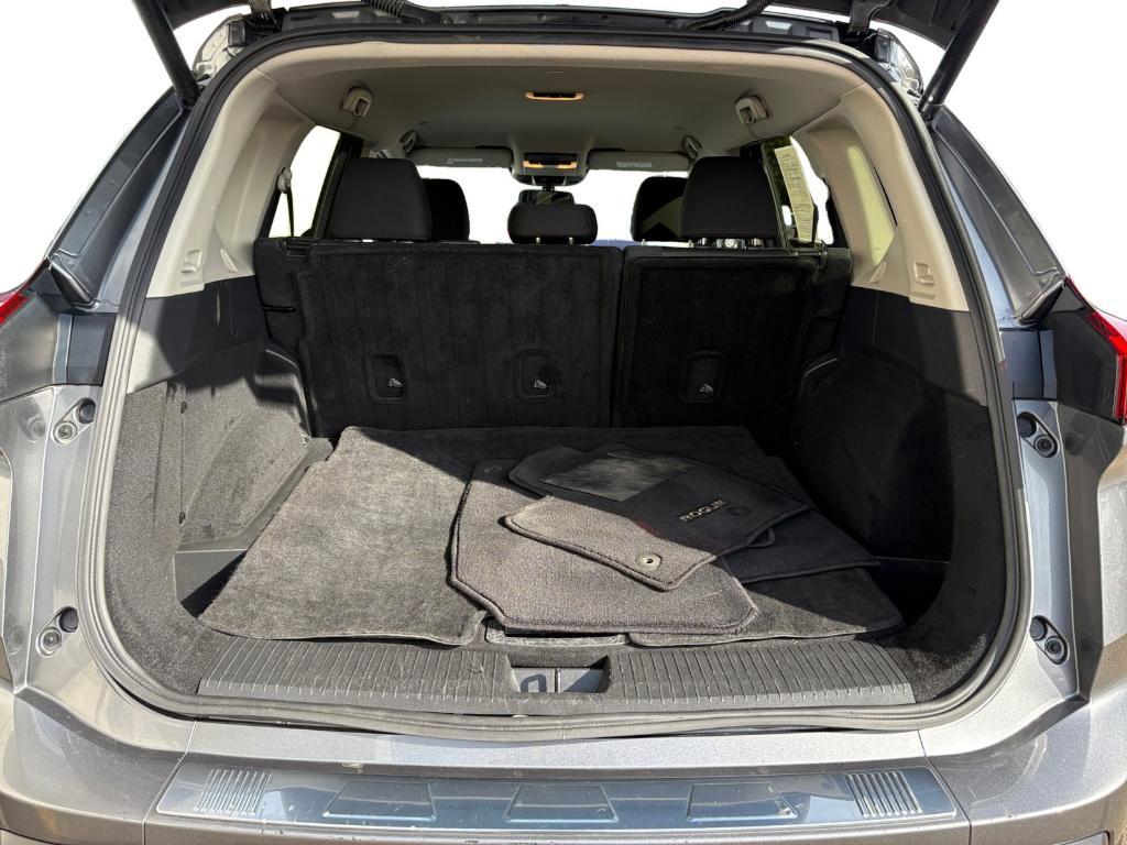 2024 Gun Metallic Nissan Rogue
